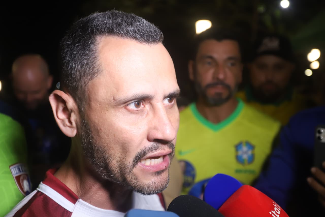 Cleitinho Azevedo participa de evento em Betim, na Grande BH
