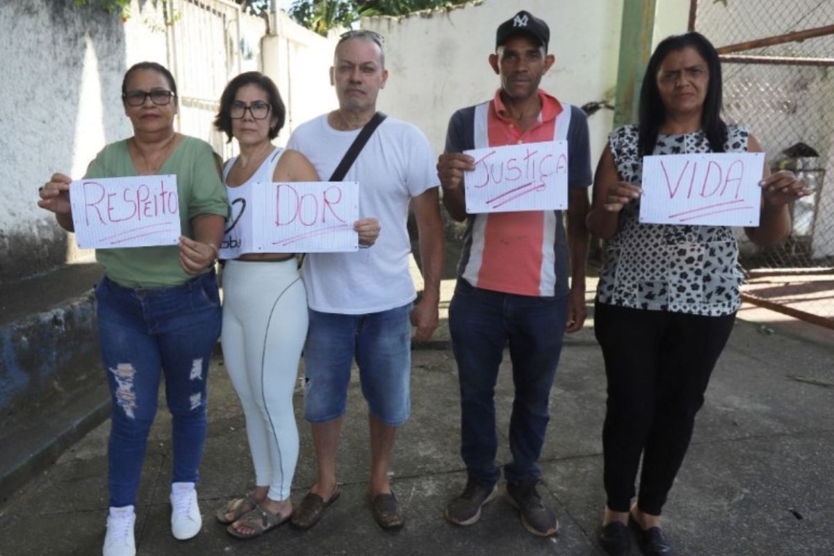 Moradores denunciaram na Polícia Civil e reivindicam que haja investigação e responsabilização dos envolvidos. 